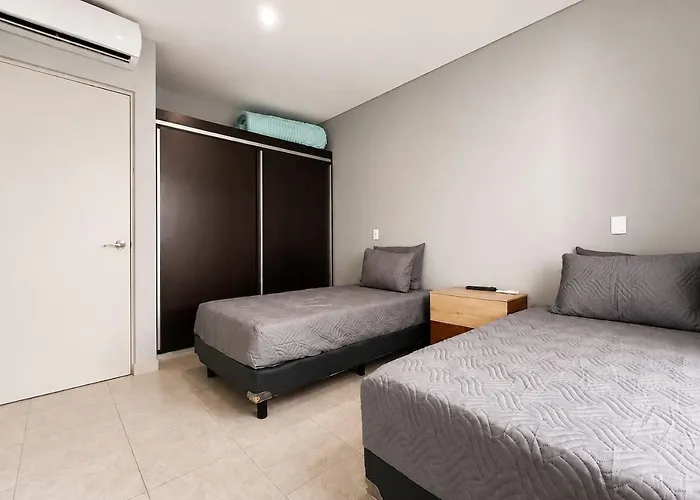 Quiet 2br Haven With Worspace Surrounded By Nature *