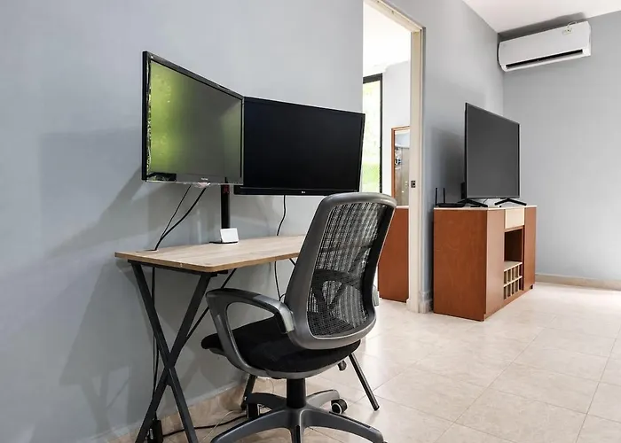 Quiet 2br Haven With Worspace Surrounded By Nature * Playa del Carmen