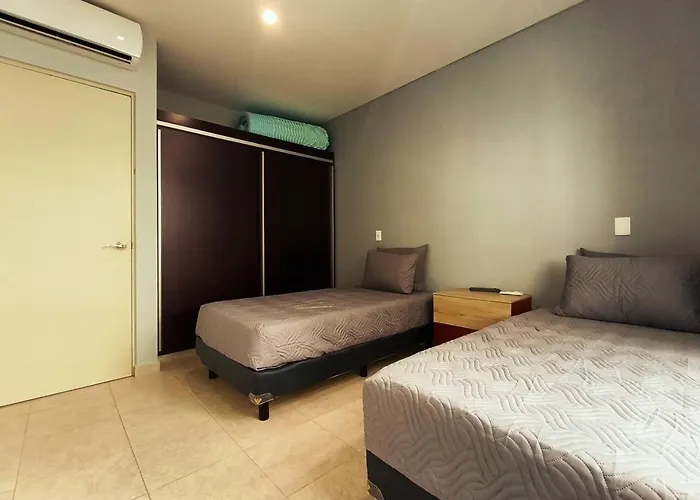 Quiet 2br Haven With Worspace Surrounded By Nature Apartment *